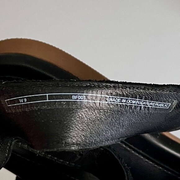 UGG Lecia Black Leather and Suede Ankle Wrap Sandal Size 9 NWOT - Picture 15 of 16